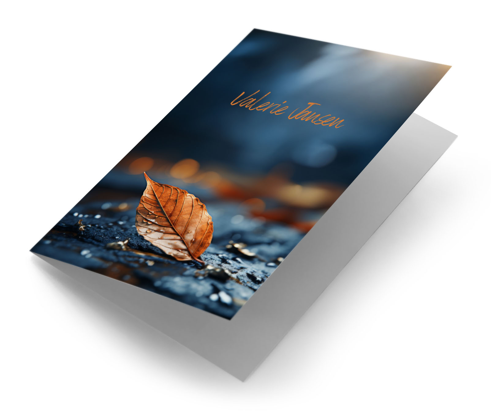 Herfstblad met regendruppels
